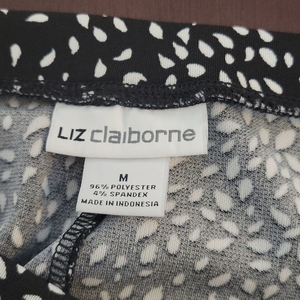 LIZ CLAIBORNE Black and White Stretch A Line Skirt Medium - Picture 5 of 5
